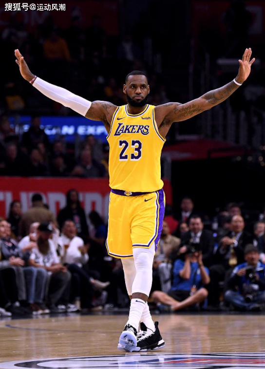 赛后突围战来临，洛杉矶湖人围绕法国杯迎来里程碑，话题不断，球队文化再被提及的简单介绍